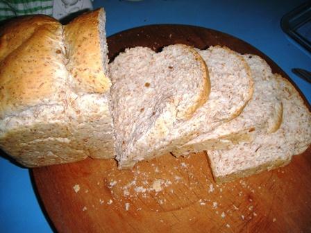 bread, yeast